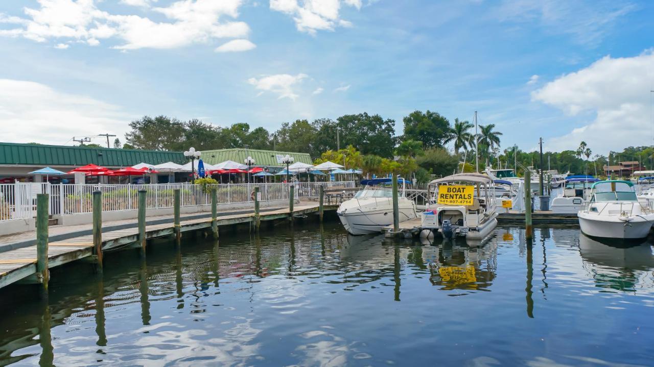 Heated Pool, Fireplace, 70" Tv, Waterfront & More! Sarasota Buitenkant foto