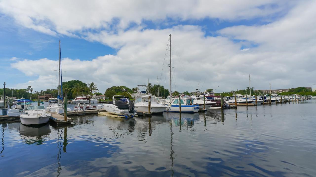 Heated Pool, Fireplace, 70" Tv, Waterfront & More! Sarasota Buitenkant foto